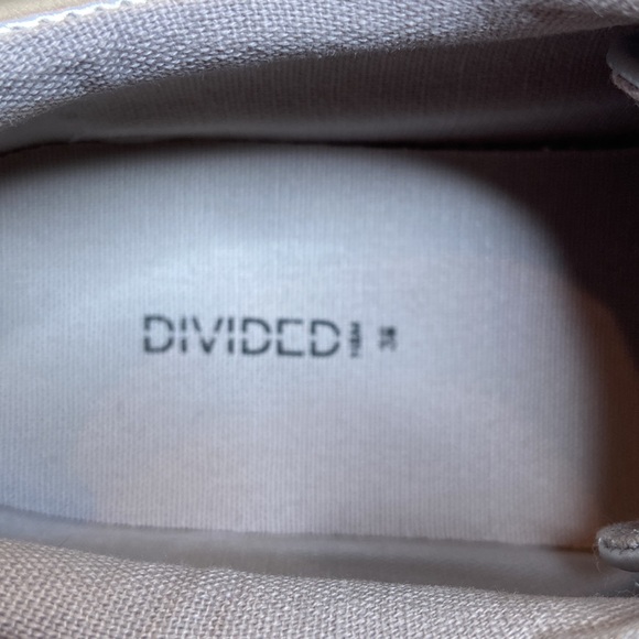 Silver H&M sneakers size 7, worn once, white laces and platform, super fun! - Picture 5 of 6